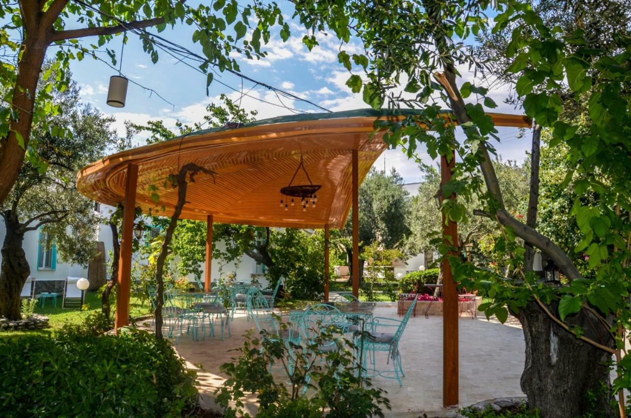Ergul Motel Küçükkuyu Extérieur photo